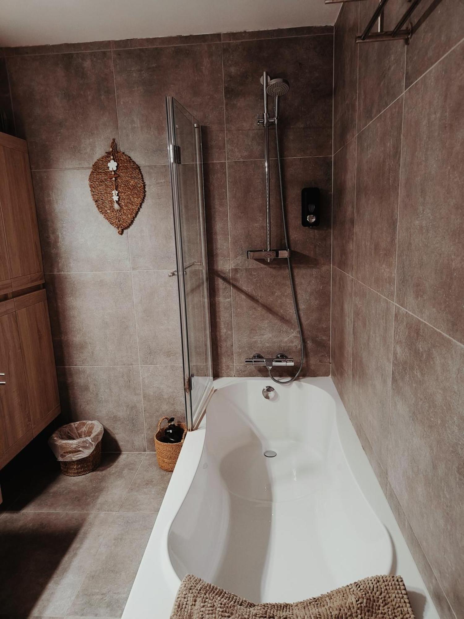 Maison De Marcel Big House Near Centre Free Parking بروج المظهر الخارجي الصورة